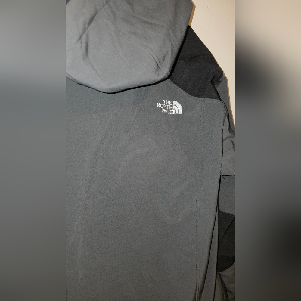 The North Face Men Impermeable (Summit Series) - Picture 5 of 7